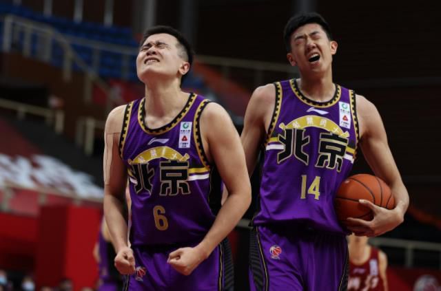 FlorianPlettenberg：这位18岁的球员决定今年冬天留在拜仁慕尼黑。